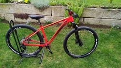 Nové superlite (11,6kg) juniorské kolo Cube 27,5"