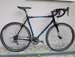 Giant TCX - kolo jako nové