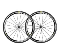 Nová, silniční, zapletená kola MAVIC COSMIC Elite.
