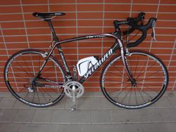 Karbonové silniční kolo Specialized Tarmac, výborný stav