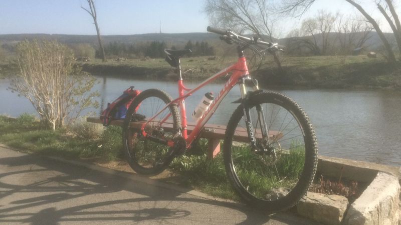 Prodám Kolo Apache Hawk A1, ve výborném stavu, pri rychlem jednani sleva!!
