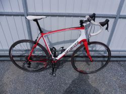 Výborné karbonové kolo Specialized Roubaix pro vyšší postavu