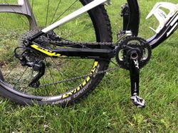 SCOTT Spark 720 - vel. M