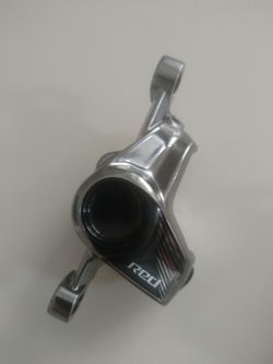 Brzdové třmeny Sram Red eTap PM, sundáno z nového kola