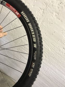 Maxxis High Roller II 27,5x2.30 + Minion DHR II 27,5x2.40