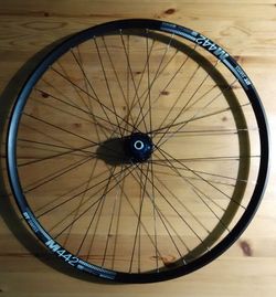 zadní kolo MTB 27,5" na ráfku DT Swiss