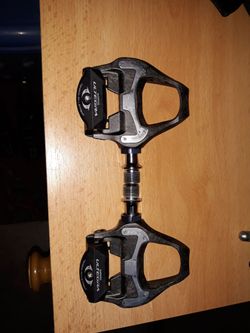 Prodám pedály Shimano Ultegra 6800
