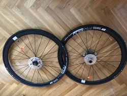 Nabídka: Zapletené kola DT Swiss PR 1600 Spline DB 32 (disk)
