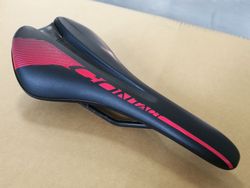 sedlo Giant Contact Neutral