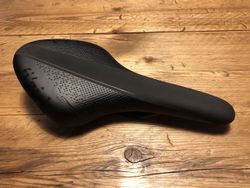 Sedlo Fizik Arione R1 Carbon Large