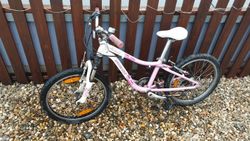 Prodam divci ruzove kolo 20" Specialized Hotrock