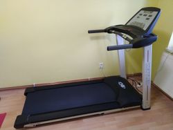 Špičkový běžecký pás KETTLER MARATHON TX 1