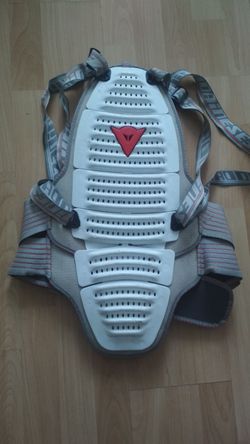 Chránič páteře Dainese wave, vel. L