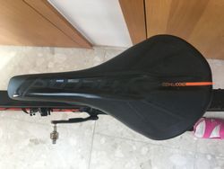 Téměř nové (ujeto jen 500 km) Scott 2015 kolo - SCALE 700 SL, váha jen 8,5kg - 99 500 Kč