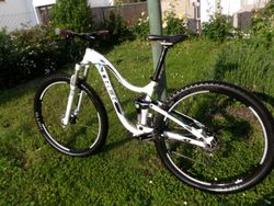 Celoodpružené horské kolo Trek Lush 29 vel.17"