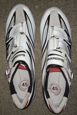 Silniční tretry Shimano R315