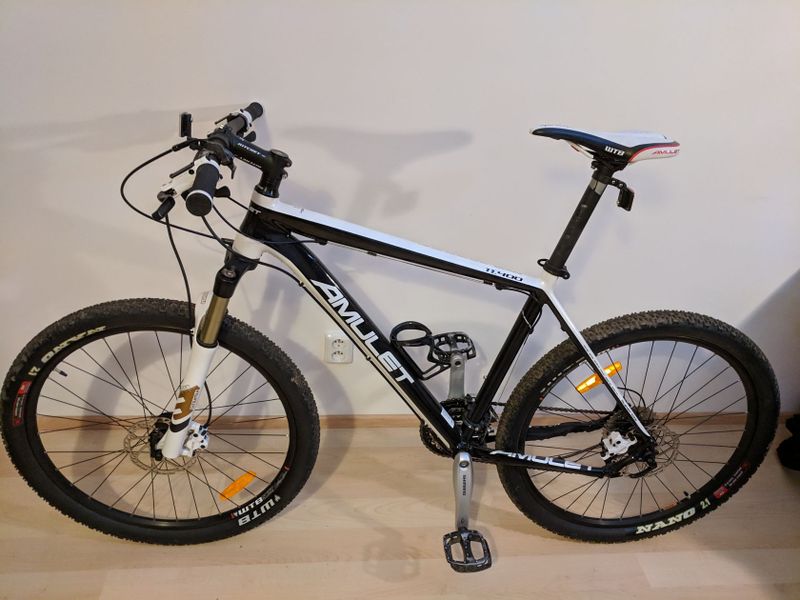 Amulet Superlite 11.400 velikost 19/L - SLEVA