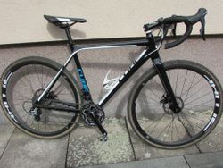 Cube Cross Race