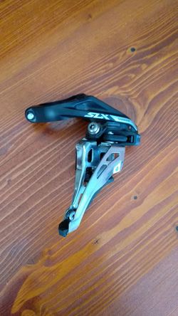 Přesmykač Shimano SLX