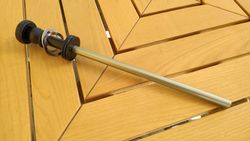 Vzduchová pružina z Rock Shox Yari 27,5" 170mm