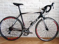 CELO-KARBON SCOTT CR1 COMP na Shimano tiagra, 56 cm. Pěkný stav