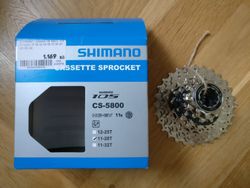 Shimano 105 (CS-5800)