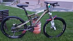 Prodám Lapierre ZESTY 314 140/140 mm velikost S