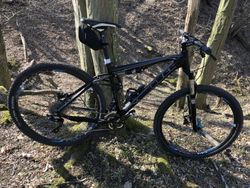 Cube AMS 120 2016 29" kompletně osazen v XT
