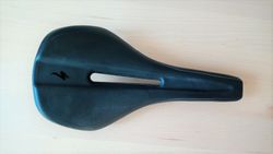 Sedlo Specialized Phenom Expert 143 mm