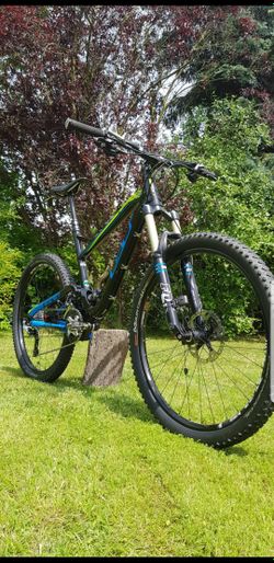 Trailové celoodpružené kolo GT Sensor Pro, koupeno 2016