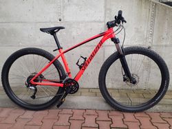 Krásné dámské horské kolo Specialized Rockhopper - M - rok v záruce, minimálně ježděno