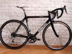 CELO-KARBON AMBROSIO na Shimano ULTEGRA, 54 cm. Super stav.