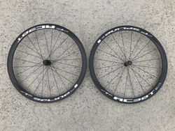 ZAPLETENÁ KOLA DT SWISS SPLINE RC38T - galuskové provedení
