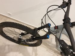 Santa Cruz Bronson CC, osazení X01, velikost L, stav nového kusu, záruka 6/2021