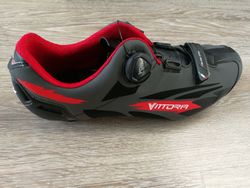 Nové MTB tretry Vittoria CAPTOR SSP black/red