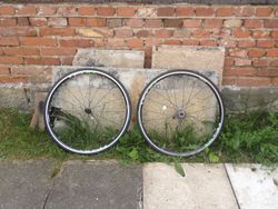 Silniční zapletená kola Shimano