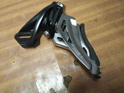 přesmykač Shimano Deore