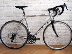 BIANCHI VIA NIRONE na Campagnolo Xenon 10sp, 58 cm