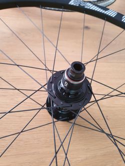 Karbonová kola e*13 TRSr SL 29' boost
