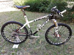 Karbonový Trec elite series 9.9