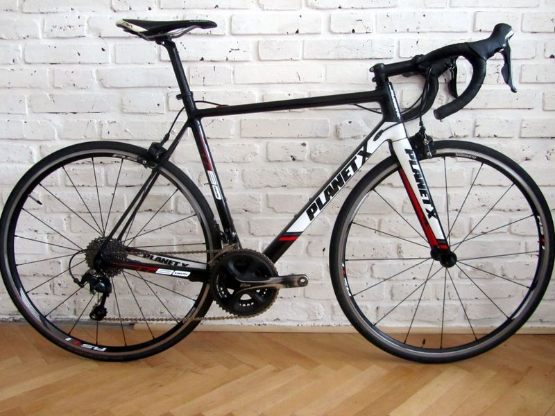 CELO-KARBON PLANET X RT58 2017 na Shimano 105, 11sp. 56 cm. Super stav.