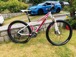 SCOTT Contessa Scale 2016