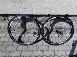 Zapletená kola CykloVape carbon 38 G galusková