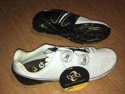 GIANT Surge EXO Carbon 44