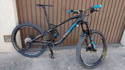 Canyon strive + 2 páry zapletených kol