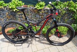 PIVOT MACH 4 CARBON