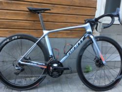 Kliky Praxis Works Zayante carbon