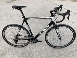 CYKLOKROSOVÉ (GRAVEL) SCOPPIO SCX CARBON - vel. rámu 60 cm - NOVÉ