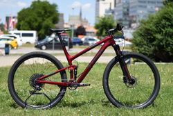 Testovací kolo Trek Top Fuel 9.7 KARBON rage red 2019 - velikost 21,5"