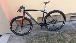 Karbonove kolo GT 29'' - SHIMANO XT M8000 - Mavic crossmax poskladane z novych dilu vaha 9.2 kg